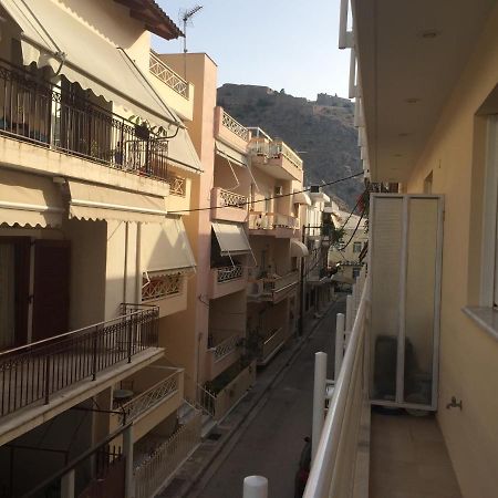 נאפפליו Open Concept 1 Bedroom Apartment מראה חיצוני תמונה